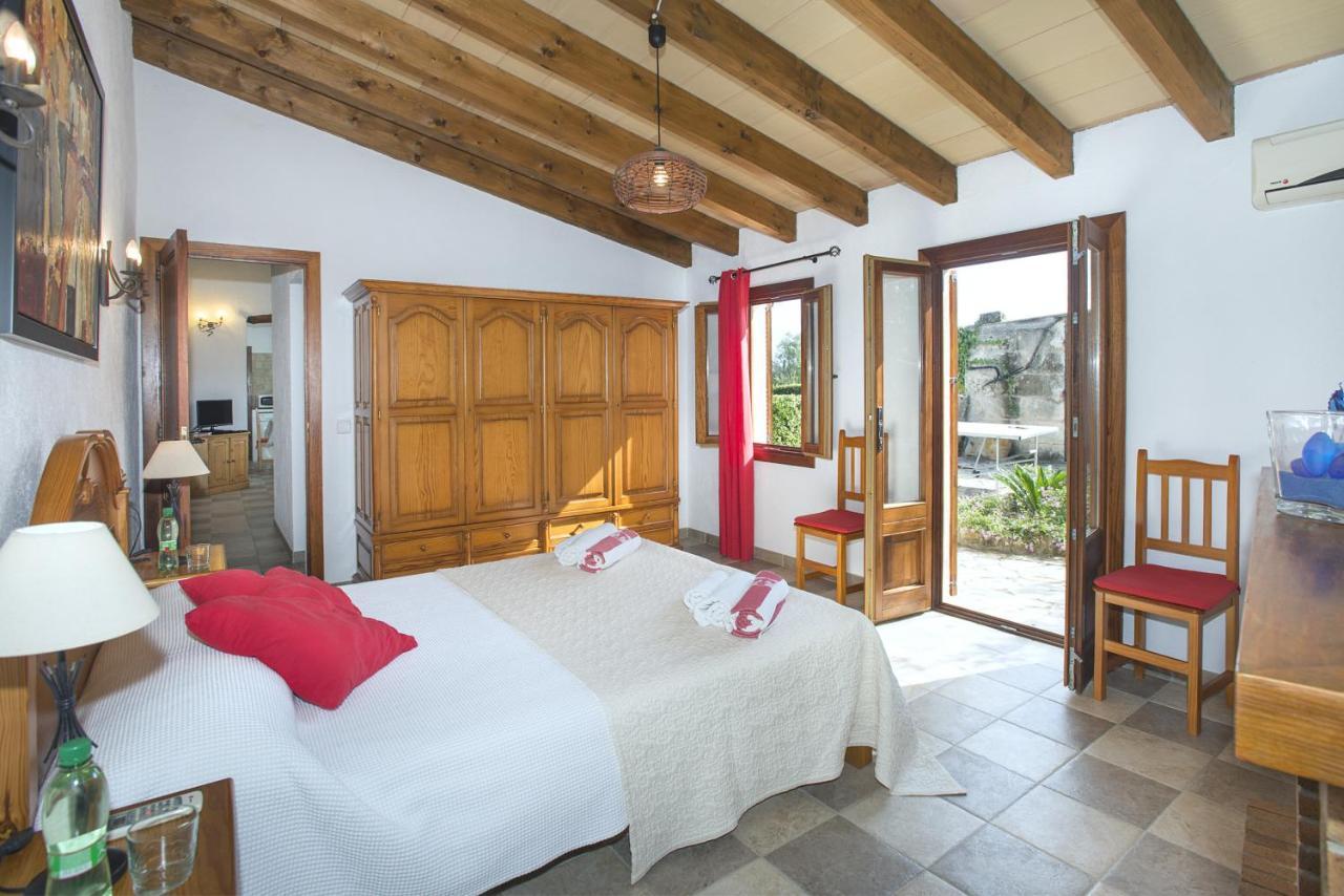 Owl Booking Villa Tarongers - Stay For Couples Port de Pollenca Exterior photo